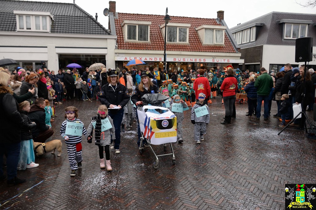 ../Images/Kinderoptocht 2017 088.jpg